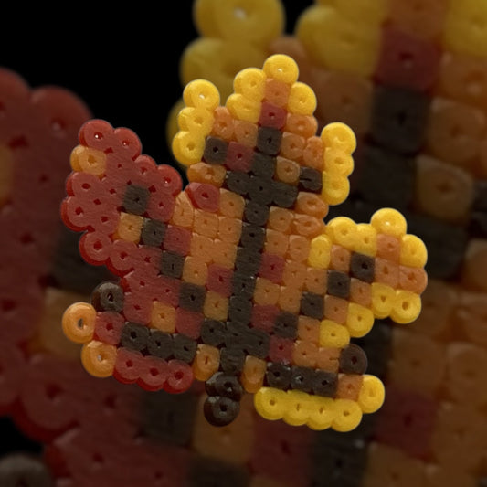 Autumn leaf - Fuse Bead Pin Badge