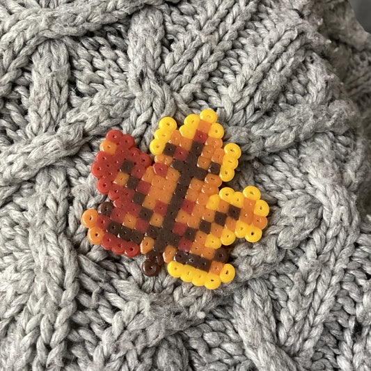Autumn leaf - Fuse Bead Pin Badge